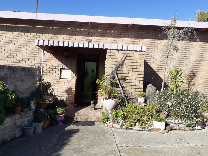 4 Bedroom Property for Sale in Albertinia Western Cape